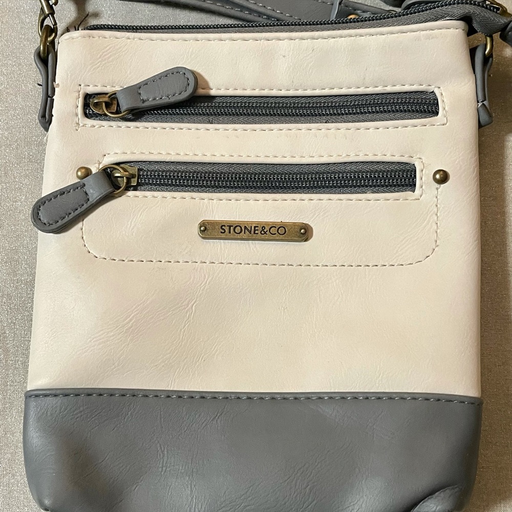 New Stone&Co Crossbody Sydney Bag 3 in 1 - Picture 2 of 8